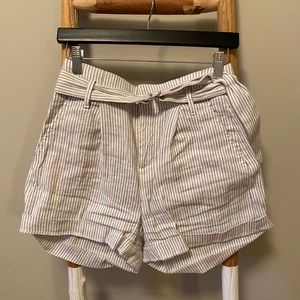 Banana Republic linen shorts (MATCHING SET)